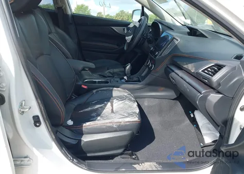 2022 Subaru Crosstrek Limited z USA, uszkodzony, nr VIN JF2GTHMC1NH240161